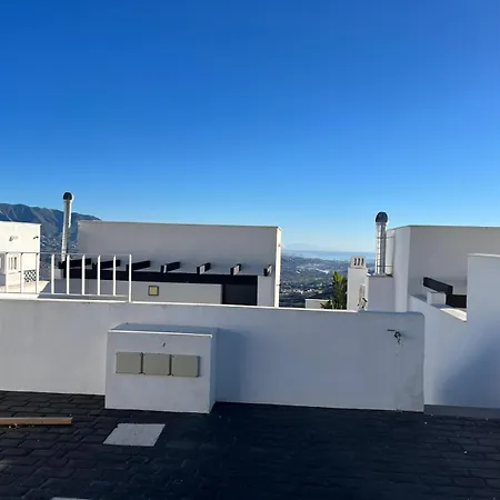 Holiday home Modern Marbella Villa, Pool, Ocean & Mountain View