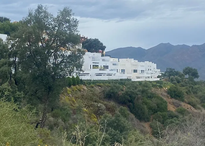 Modern Villa, Pool, Ocean & Mountain View Marbellac