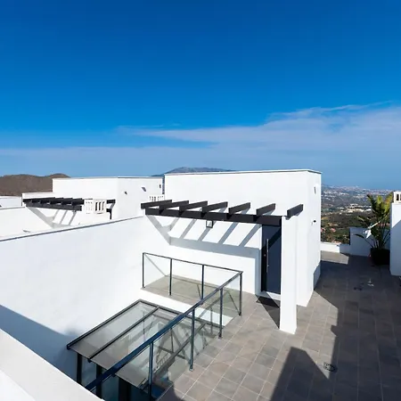 Holiday home Modern Marbella Villa, Pool, Ocean & Mountain View *
